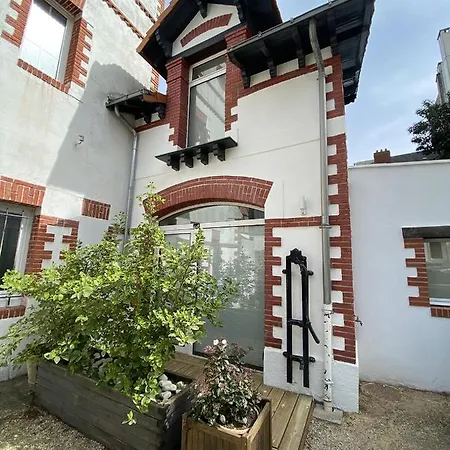 L'Ecrin Des Bords De L'Erdre - Les Maisons De Madeleine Nantes Buitenkant foto